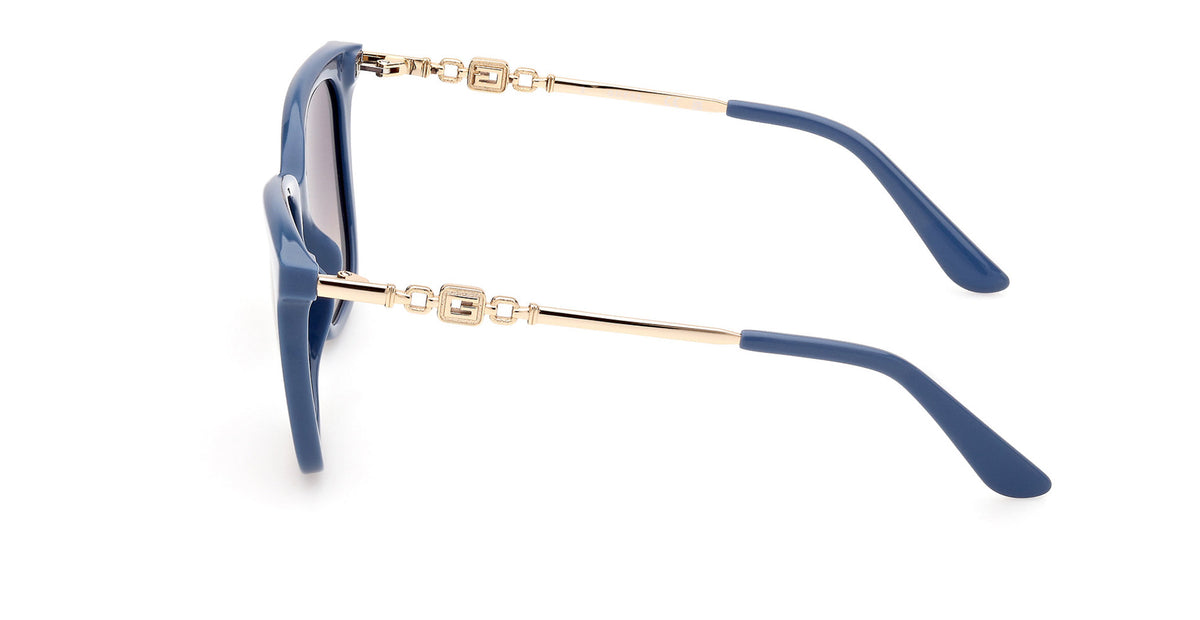 Guess GU7886